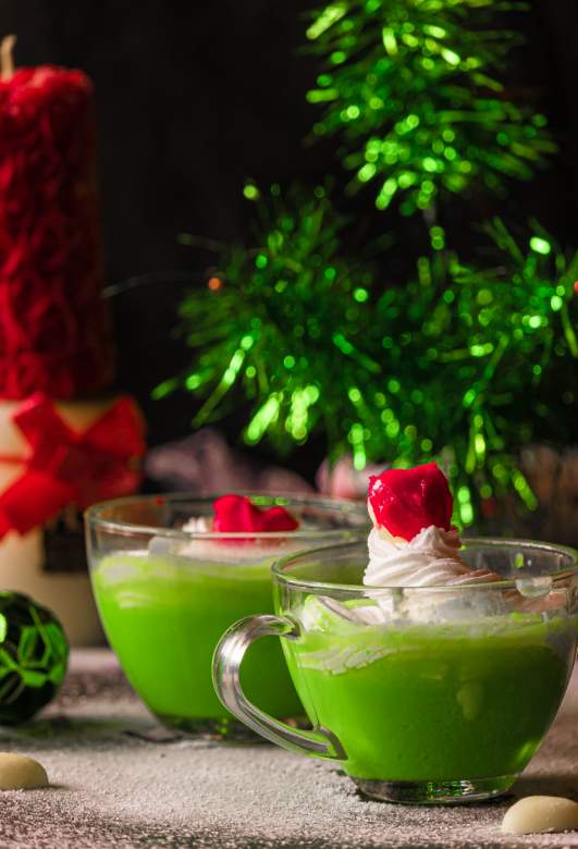 festive green hot chocolate